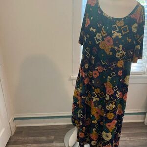 LuLaRoe Floral print Carly dress, size 2X(24/26)